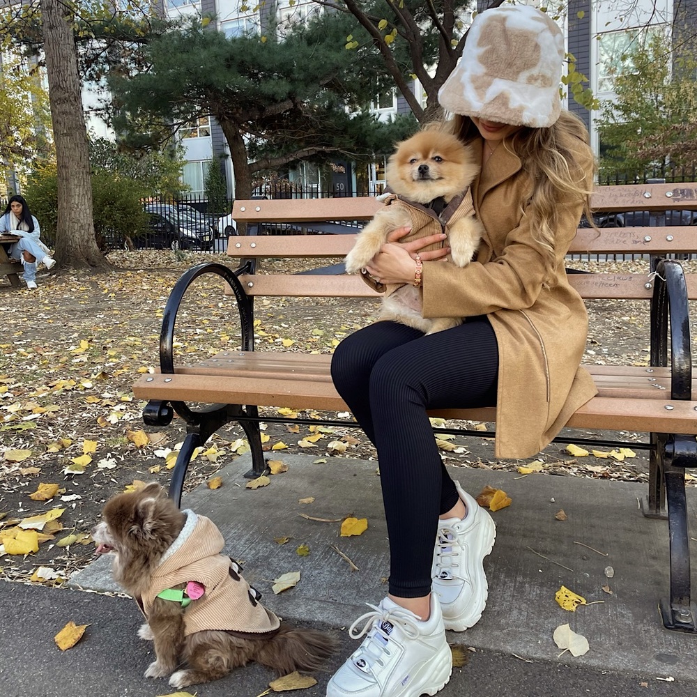 Meet your Posher, Alicia